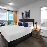 Oaks Brisbane On Felix Suites