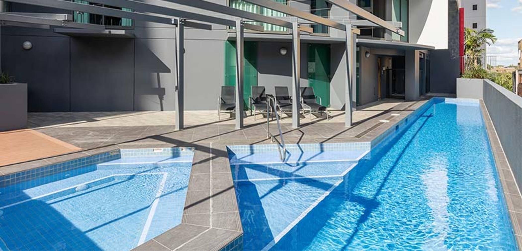 Oaks On Felix Aparthotel 4*